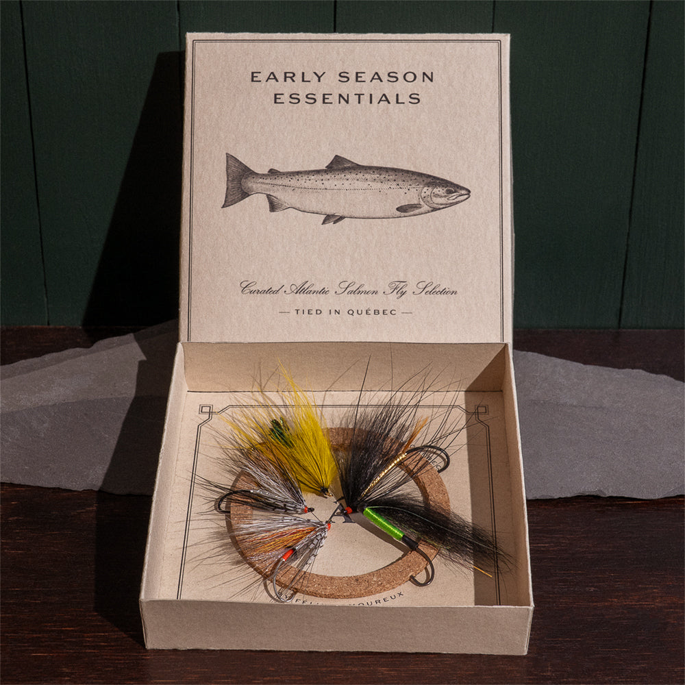 Ánadröm Early Season Essentials fly box open, five larger spring Atlantic salmon flies on cork insert.